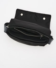 IACUCCI アーゴ ミディアムショルダー NYLON/CERVO