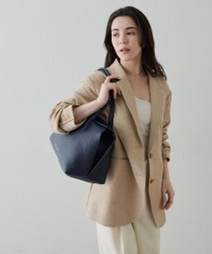 IACUCCI ＜BAILA 10月号掲載＞ラーナ L ALCE