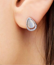 Tiaclasse 【金属アレルギー対応】ティアドロップピアス