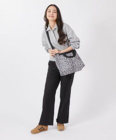 LeSportsac DELUXE EASY CARRY TOTE/ニュートラルレオパード