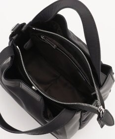 Y'SACCS スクエアすっきりトート SSサイズ