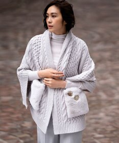 自由区 【洗える】アランパターンファーコンビ ニットガウン