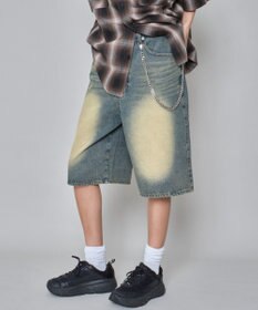 WEGO 【ユニセックス着用ITEM】チェーン付きスーパーバギーデニムショーツ