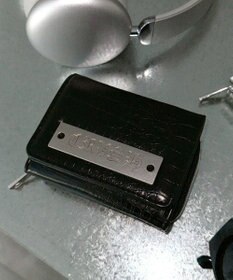 WEGO プレートクロコウォレット