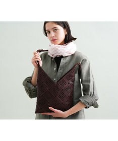 genten サステナブルカットワーク ショルダーバッグ