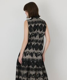 GRACE CONTINENTAL フラワーボーダー刺繍ワンピース