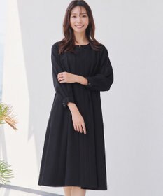 Tiaclasse 【洗える】ビジュー付きフロント切替タックワンピース