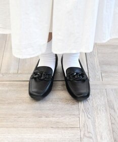 Pointer 【石岡真実さん着用】日本製 本革超軽量チェーンモチーフローファー