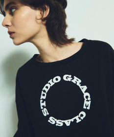 GRACE CONTINENTAL フロッキーロゴプリントトップ