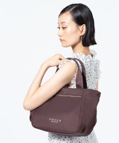 TOCCA 【サスティナブル素材・WEB＆一部店舗限定】NUOTO NYLON TOTE トートバッグ