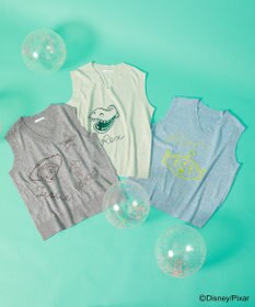 Green Parks ＴＯＹ　ＳＴＯＲＹ　／　刺繍Ｖネックニットベスト