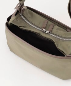 Y'SACCS 【ムック本掲載】【ナイロンタフタ×リサイクルレザー】デイリーショルダー　Sサイズ