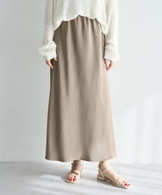 YECCA VECCA サテンフレアスカート