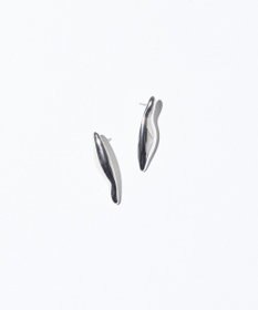 GRACE CONTINENTAL ウェーブメタルピアス