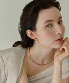 Phoebe 〈金属アレルギー対応〉ソリッドメタルイヤーカフ　ゴールド　シンプル/ステンレス