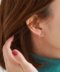 Phoebe フィミニティーリボンビジューピアス