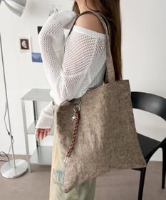 WEGO チャーム付きA4トートバッグ