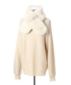 MOONBAT FURLA（フルラ）ファーマフラー 差し込み フェイクレザー ロゴプレート付 ファーティペット フェイクファー