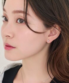 Phoebe 【金属アレルギー対応】プチシャイニングピアス　シルバー/サージカルステンレス