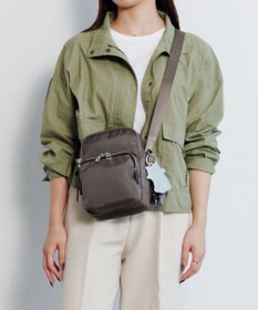 ACE BAGS & LUGGAGE HAyU × ace. フィカス ショルダーバッグ 19101 ハユ