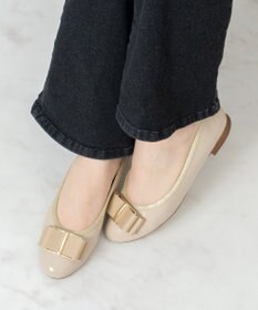 Bridget Birkin 【Bridget Birkin】バックルグログランリボンレインパンプス