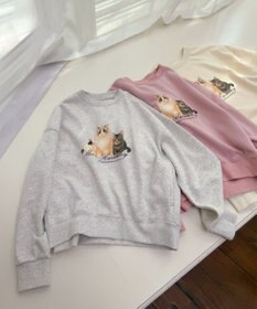 Feroux 【猫カフェMOCHAコラボ】猫ちゃんプリント トレーナー