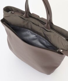 Y'SACCS シルキーリュクスバックパック