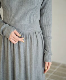 #Newans 【カシミヤ混】フィット＆フレアニットワンピース