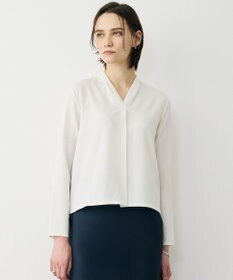 ICB ライトストレッチアムンゼン Vネックカットソー