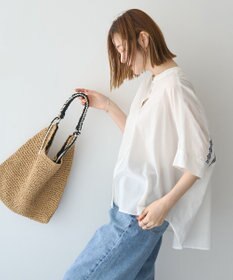 YECCA VECCA バック刺繍バンドカラーシャツ