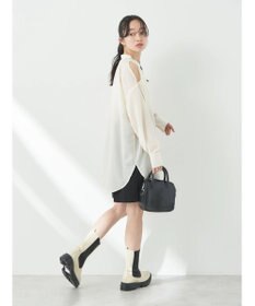 earth music&ecology ショルダースリットシャツ