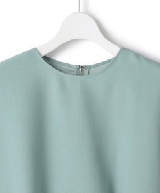 ICB FluidBackSatin フレンチスリーブブラウス