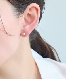 Phoebe 【痛くないシリーズ】パワーストーンライトフィットイヤリング　パール