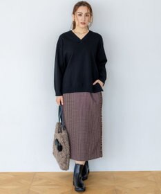 23区 L 【Lサイズ限定/洗える】ヴィスコースストレッチ Ｖネック ニット