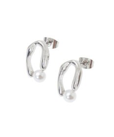 AMERICAN HOLIC パールオーバルフレームピアス