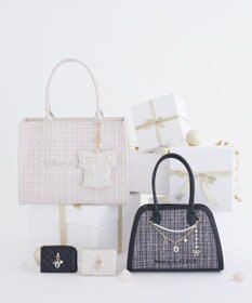 Maison de FLEUR ビジューキーケース