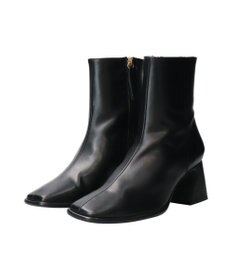 INTER-CHAUSSURES 【ANGEL ALARCON】フレアヒールセンターシームショートブーツ