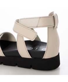 MODE ET JACOMO <D'ICI>クロスアンクルストラップスポーツサンダル