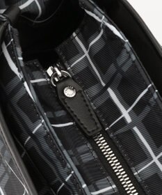 Y'SACCS ドローイングチェックショルダーバッグ