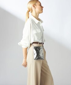 Y'SACCS PVCメタリックショルダーバッグ