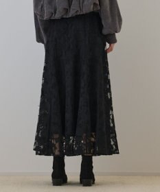 GRACE CONTINENTAL エンブロイダリーフレアスカート