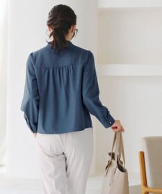 Tiaclasse L 【新色追加・洗える】バンドカラー2WAYタックブラウス