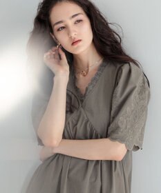 Green Parks ■ＥＳＣＡＲ　刺繍スリーブギャザーワンピース