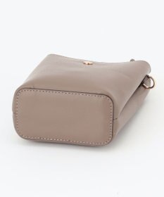 LA BAGAGERIE 【maison vert】 【多収納】ノットデザインポシェット