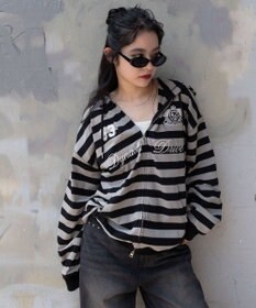 WEGO 【ユニセックスITEM/MLサイズ展開】ナンバリングカットZIPパーカー