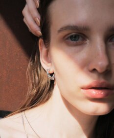 YECCA VECCA メッシュフープピアス