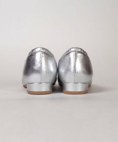 Dominic3 シープレザー バックゴムソフトパンプス