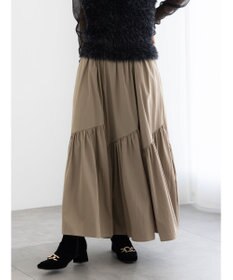 Te chichi マットタフタバイヤスティアードスカート