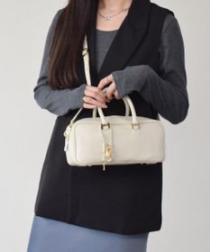 INTER-CHAUSSURES 【CHRISTIAN VILLA】レザーハンドルハンドバッグ