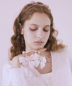 Maison de FLEUR ピンクマニアビジューリボンパールバッグチャーム
